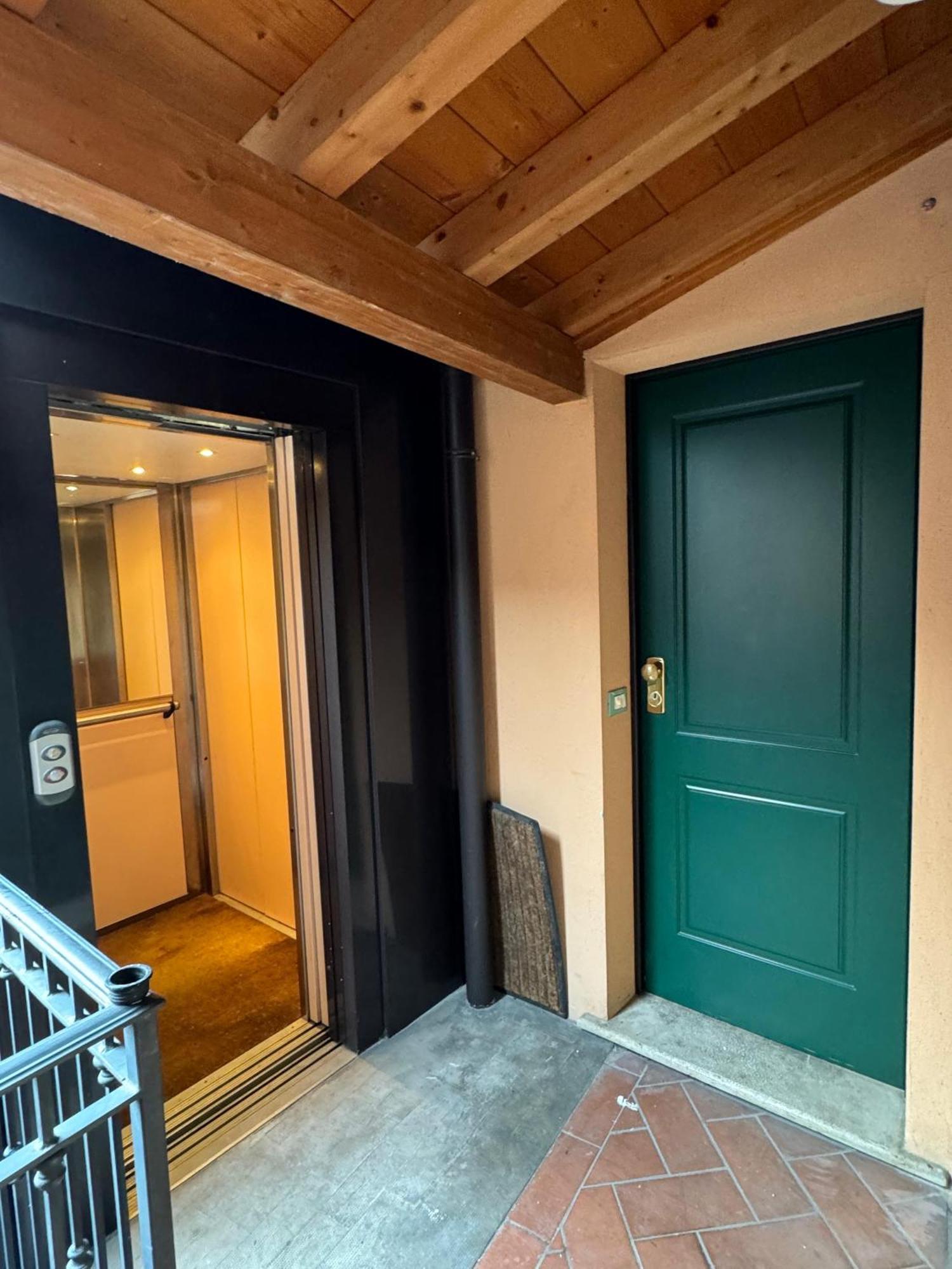 Splendid Apartment Desenzano del Garda Dış mekan fotoğraf
