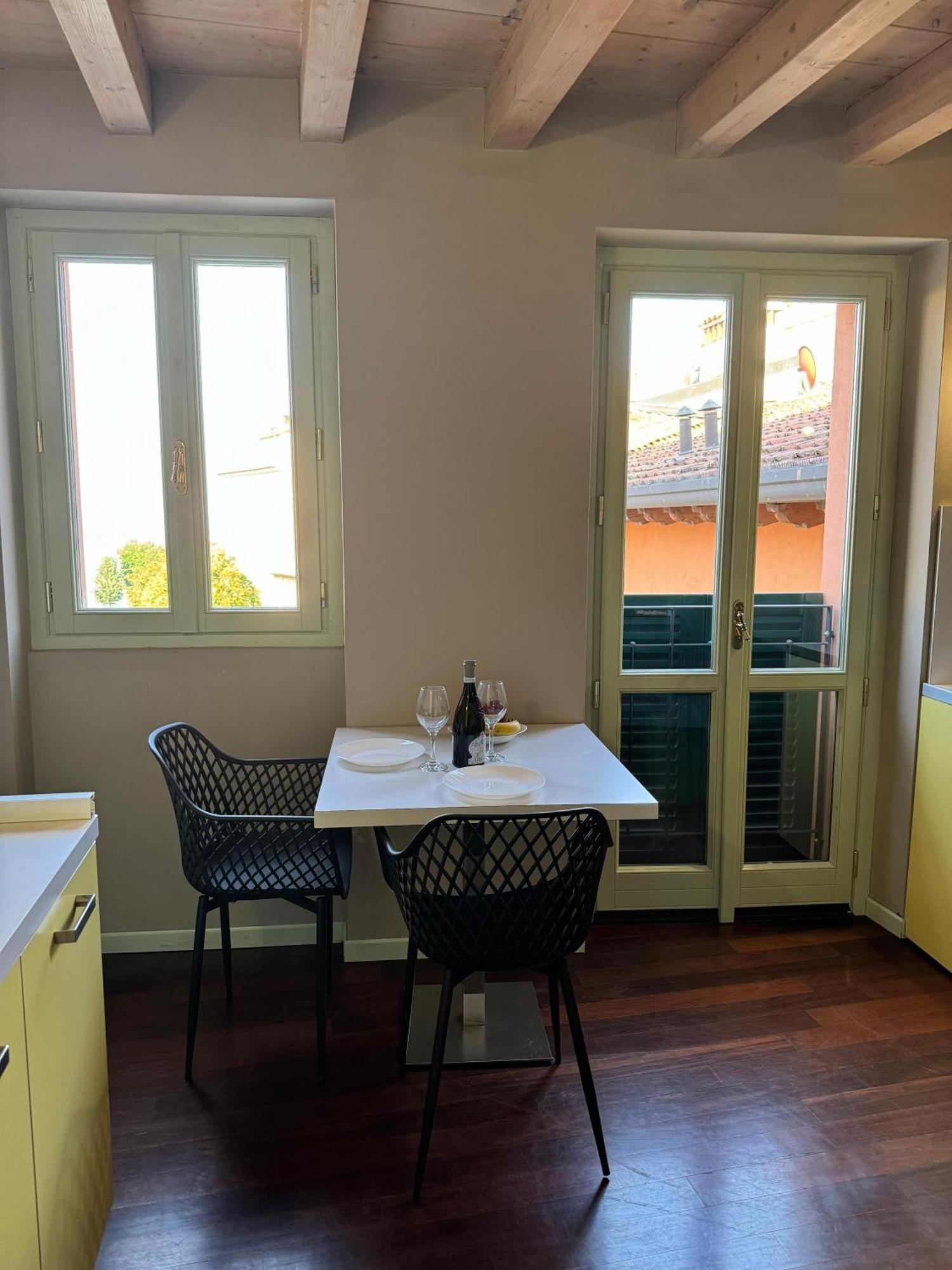 Splendid Apartment Desenzano del Garda Dış mekan fotoğraf